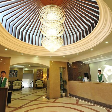 Flower Hotel Улан-Батор Екстер'єр фото