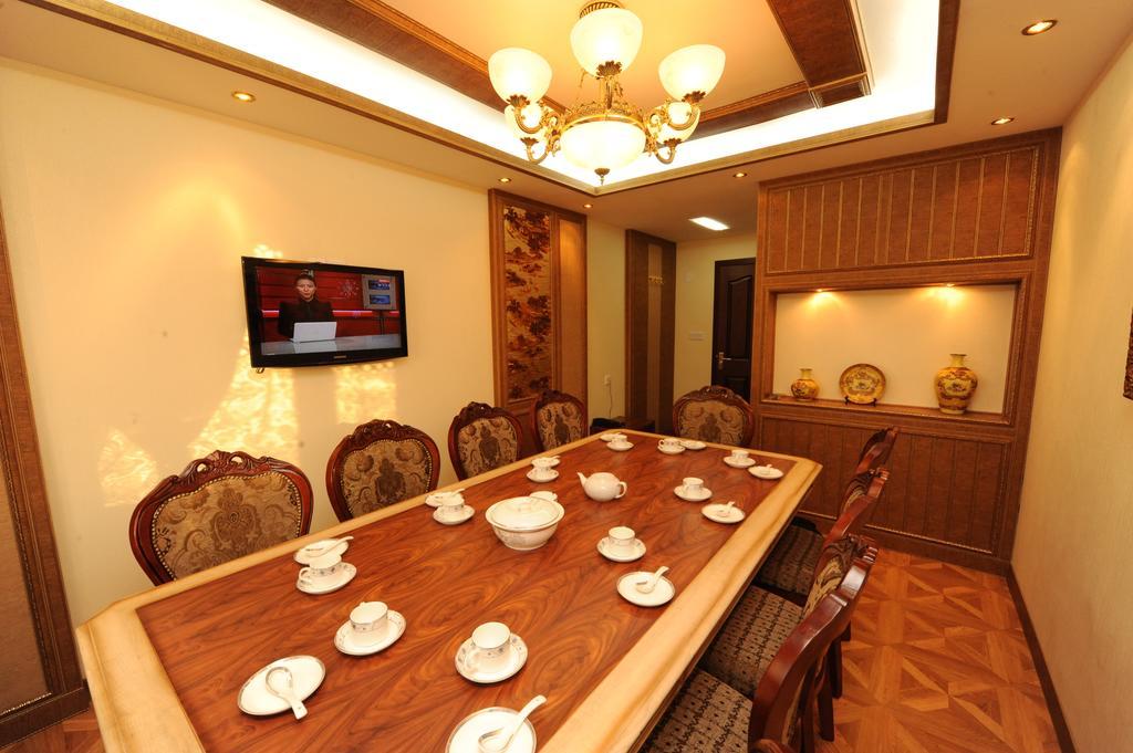 Flower Hotel Улан-Батор Екстер'єр фото